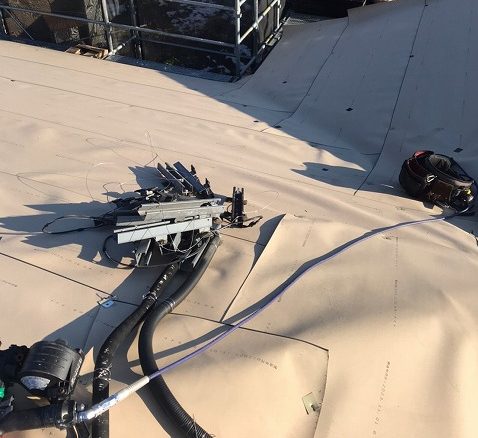 スレート屋根から横暖ルーフを使った屋根カバー工事を行いました！川口市屋根カバー工事　横暖ルーフαｓ　ニチハ　センタールーフ　スレートボロボロ　ガルバリウム鋼板　